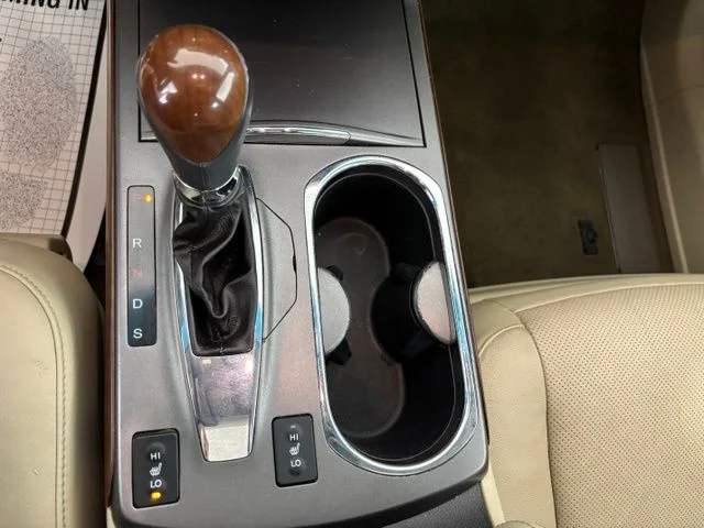 Used 2014  Acura Technology Package image 19