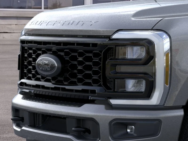 New 2026 Carbonized Gray Metallic Ford XLT image 39