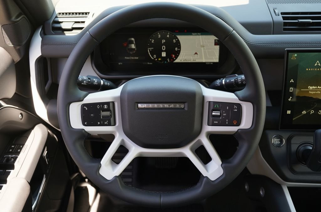 New 2026 Carpathian Grey Land Rover X-Dynamic SE image 16