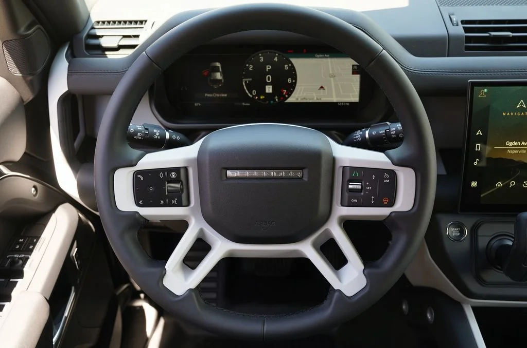 New 2026 Carpathian Grey Land Rover X-Dynamic SE image 16