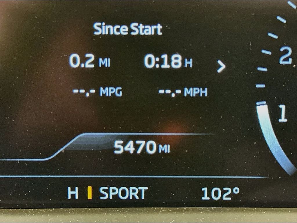Used 2025  McLaren  image 13