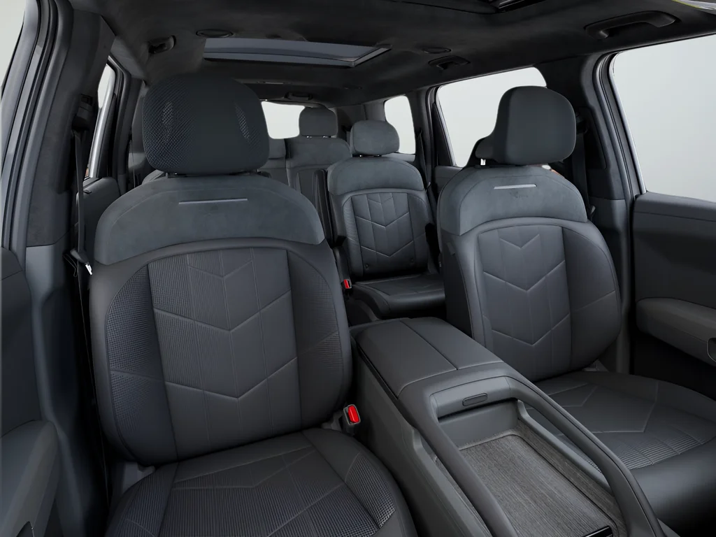 New 2027 White Kia X-Line SX Prestige image 11