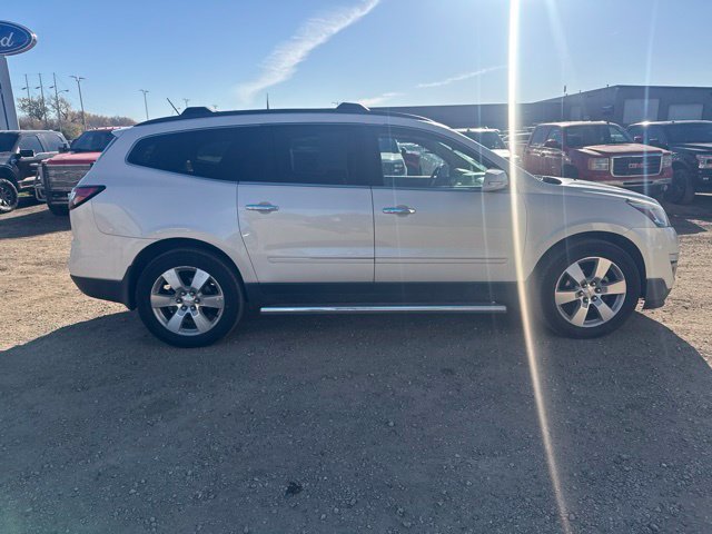Used 2015 White Chevrolet LTZ image 13