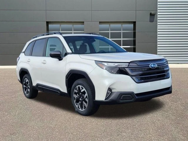 New 2026 CRYSTAL WHITE PEARL Subaru Premium image 31