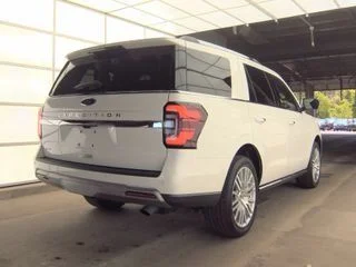 Used 2024 White Ford Limited image 5