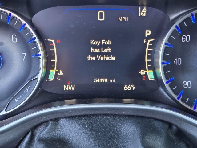 Used 2024 Silver Chrysler Touring L image 19