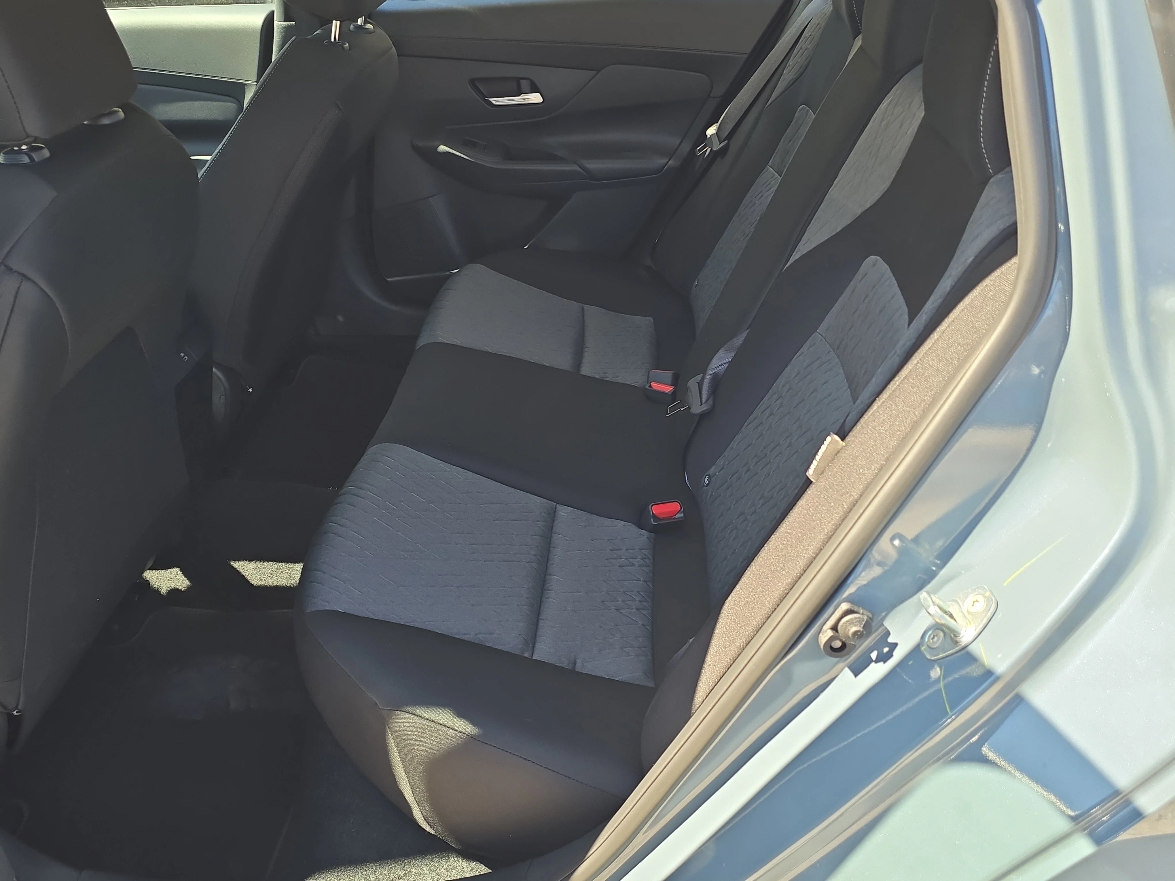 New 2026 Atlantic Gray Metallic Nissan SV image 15