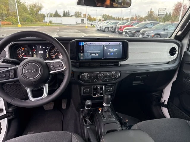 Used 2026 Black Jeep Sahara image 15