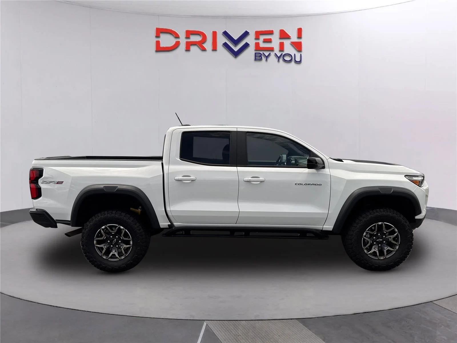 Used 2023 Summit White Chevrolet ZR2 image 3