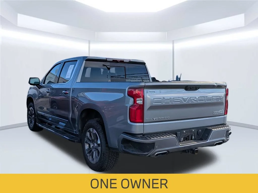 Used 2023 STERLING GRAY METALLIC Chevrolet High Country image 2