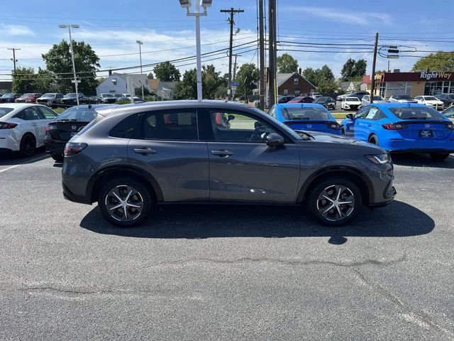 Used 2025  Honda EX-L image 11