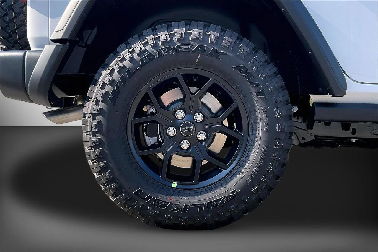 New 2026 Bright White Clearcoat Jeep Willys image 32