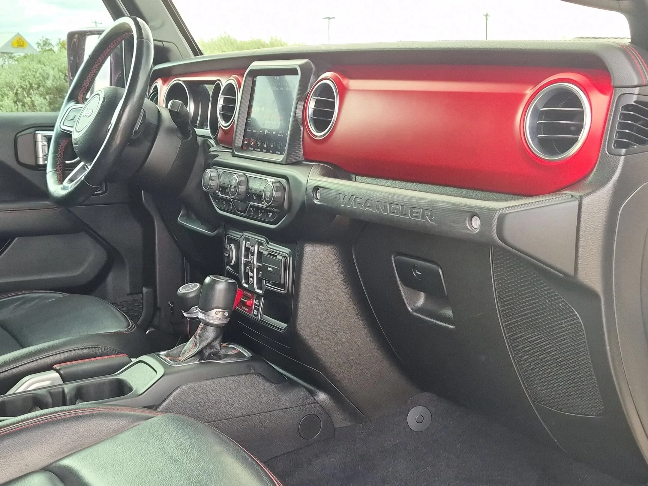 Used 2021 Gray Jeep Unlimited Rubicon image 28