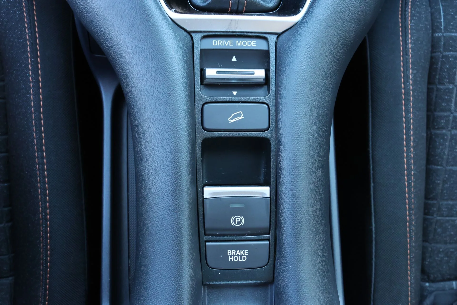 Used 2024  Honda Sport image 14