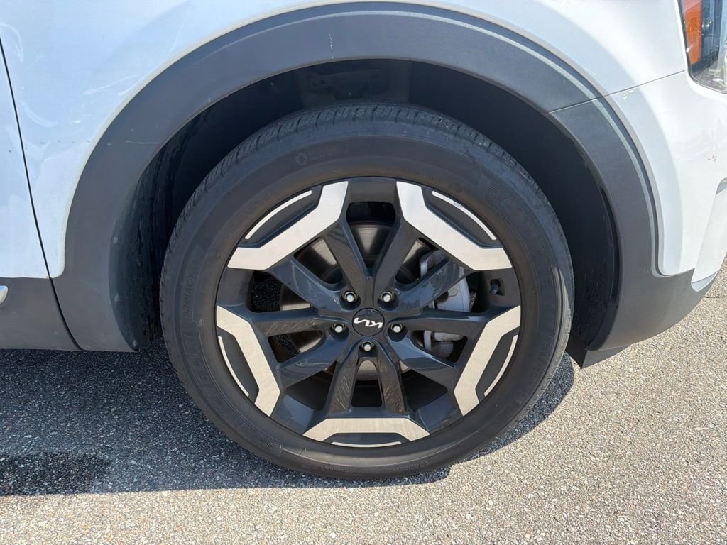 Certified Used 2023 White Kia EX image 26