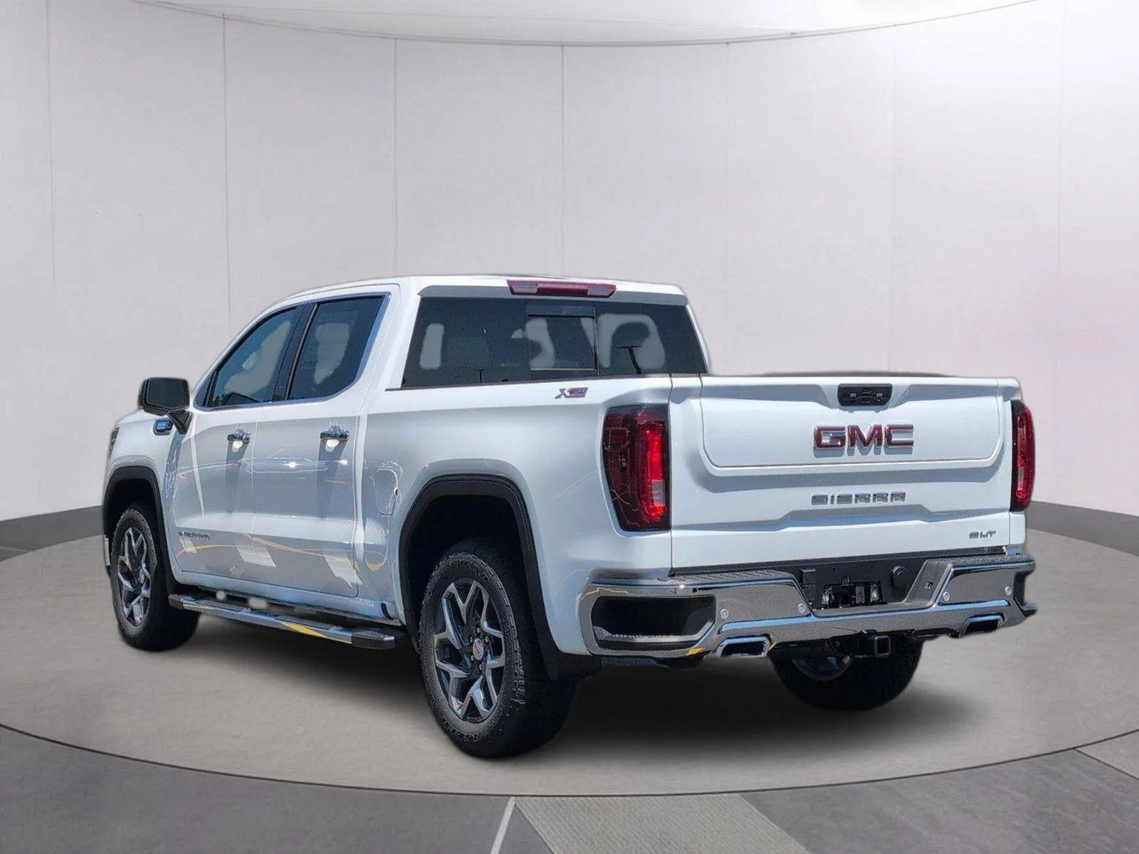New 2026 Summit White GMC SLT image 3