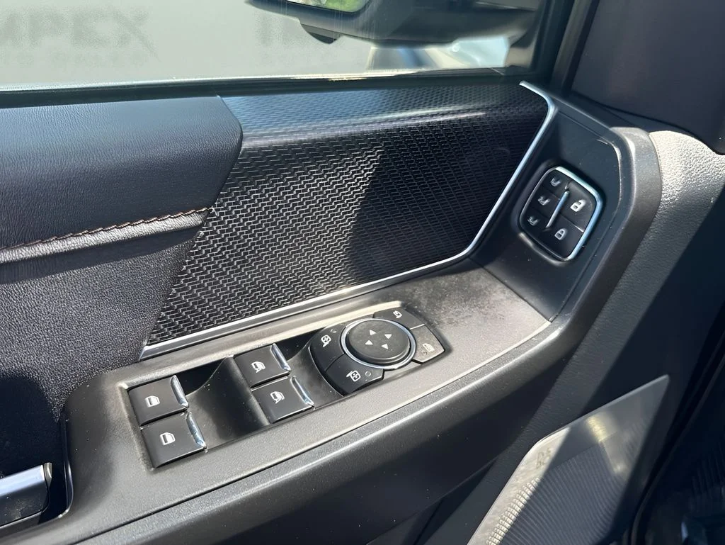 Used 2022 Silver Ford Raptor image 30
