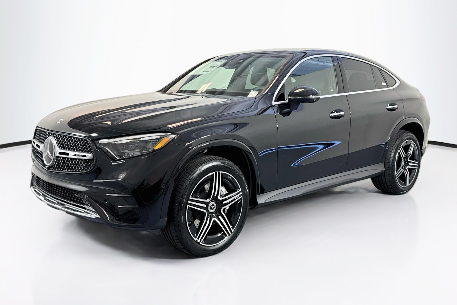 New 2027 Obsidian Black Metallic Mercedes-Benz GLC 300 image 1