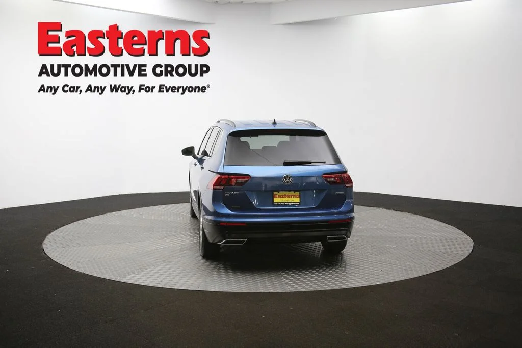 Used 2019 Blue Volkswagen 2.0T SE image 34