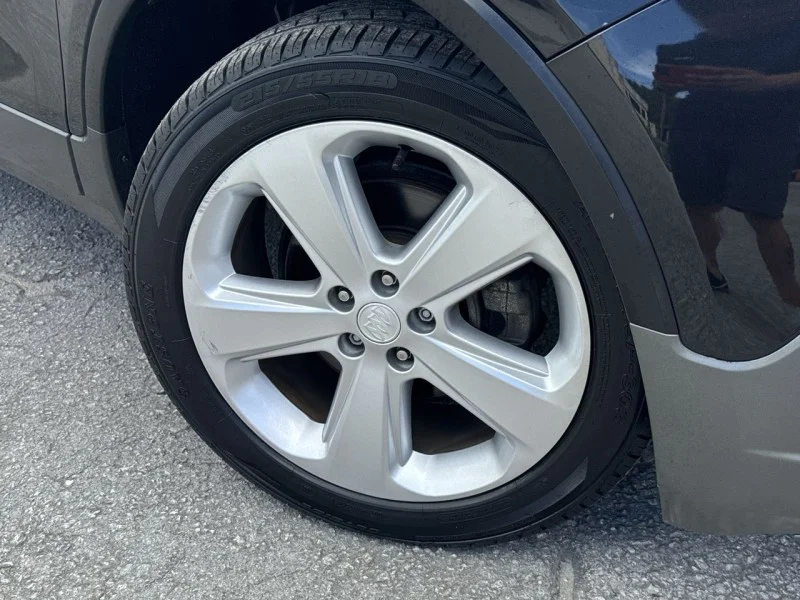 Used 2016 Black Buick Leather image 10