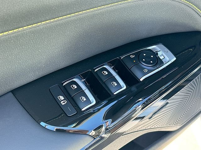 New 2026 Snow White Pearl Kia GT image 18