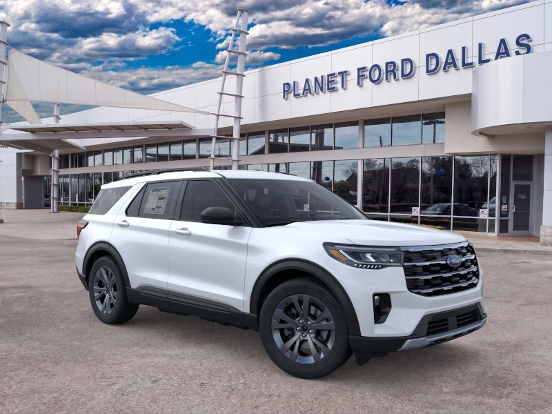 New 2026 Star White Metallic Tri-Coat Ford Active image 7