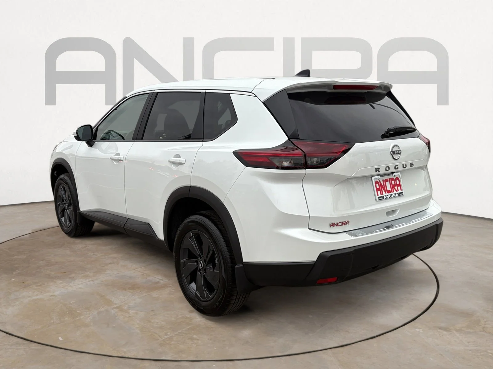New 2026 Everest White Pearl Tricoat Nissan SV image 8