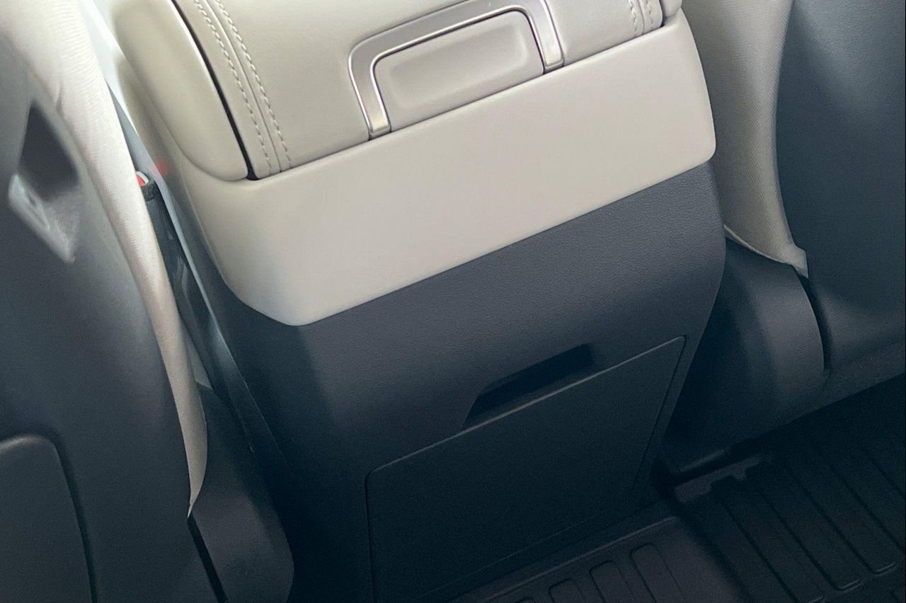 2026 Hyundai Santa Fe SE - Photo 15