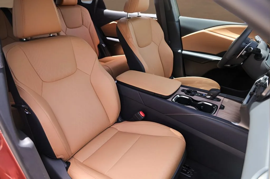 Used 2025 Copper Crest Lexus RX 350 image 29