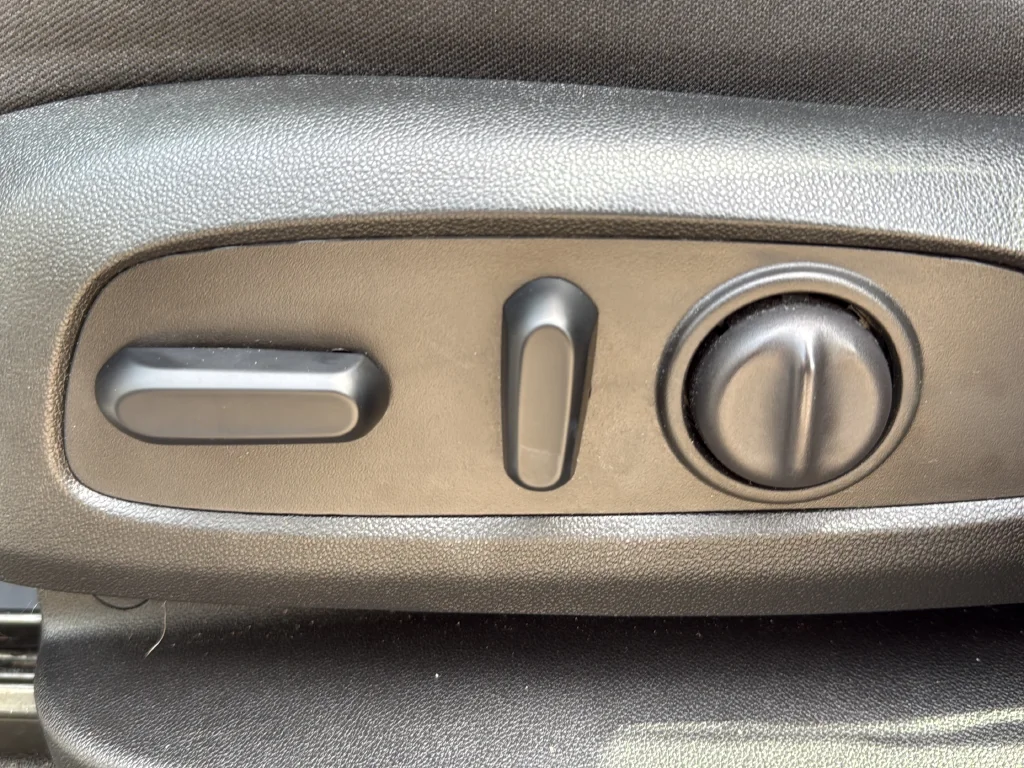 Used 2023 Silver GMC SLE image 15