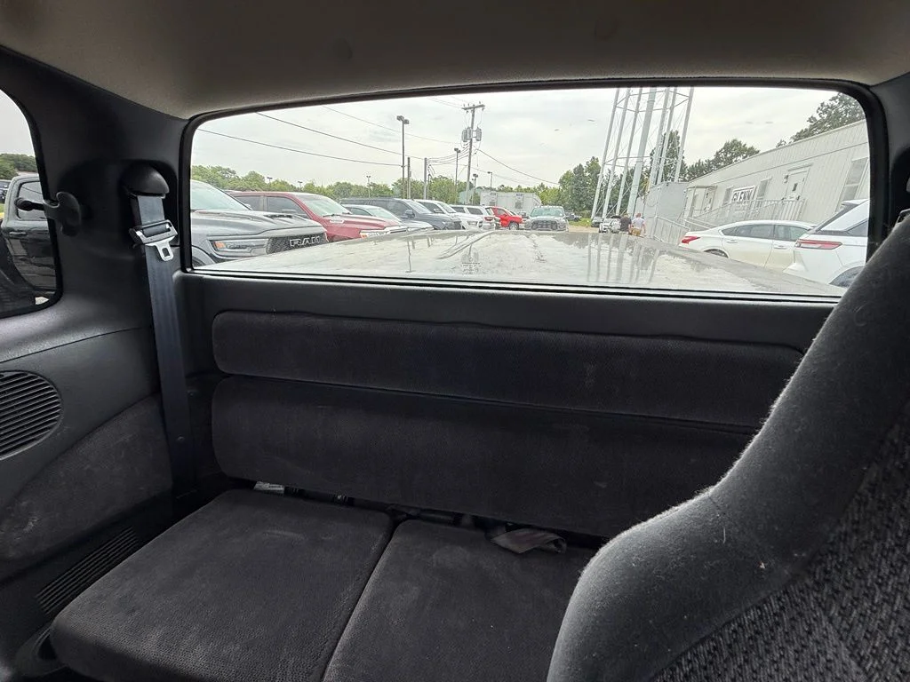Used 2000 Black Dodge Sport image 24