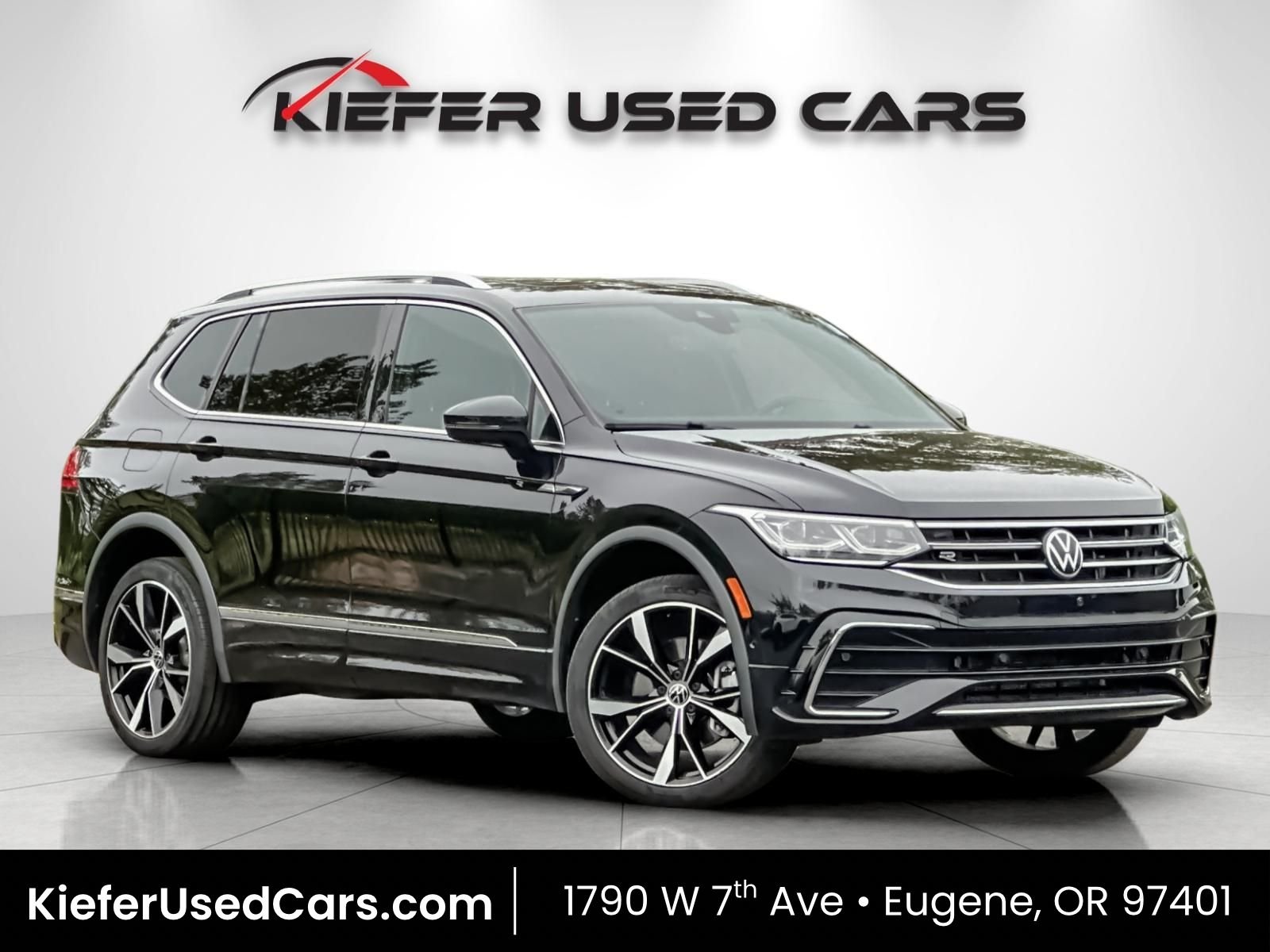 2022 Volkswagen Tiguan 2.0T SEL R-Line 4Motion's photo