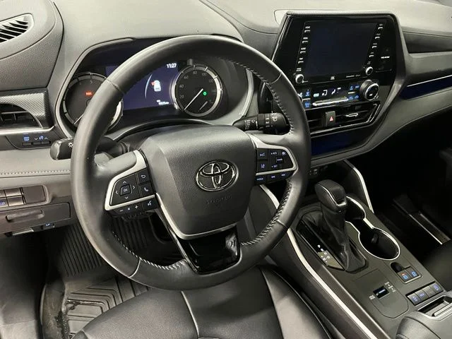Used 2022 Red Toyota XSE image 15