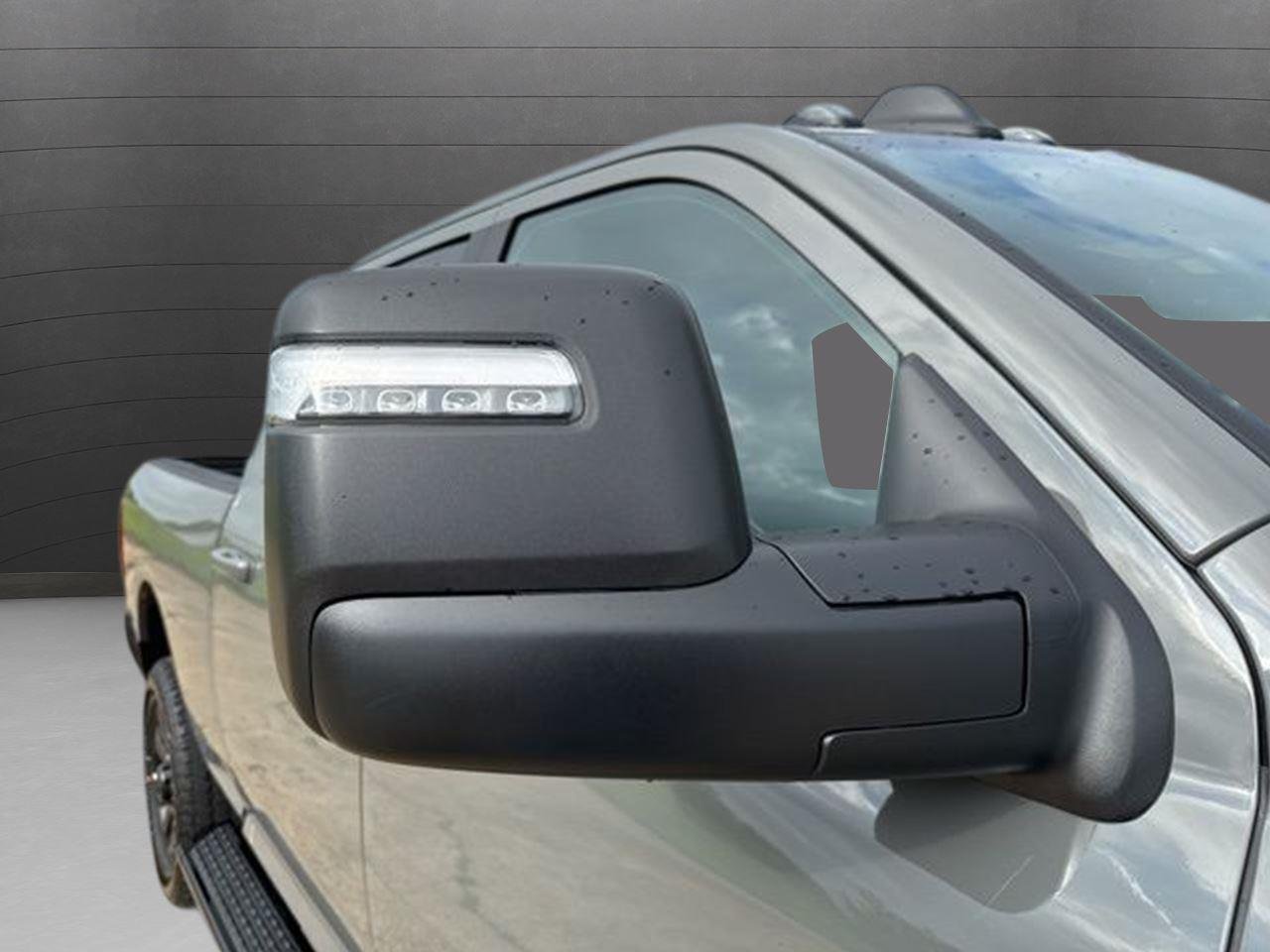 New 2026 Ceramic Gray Clear-Coat Exterior Paint RAM Laramie image 49