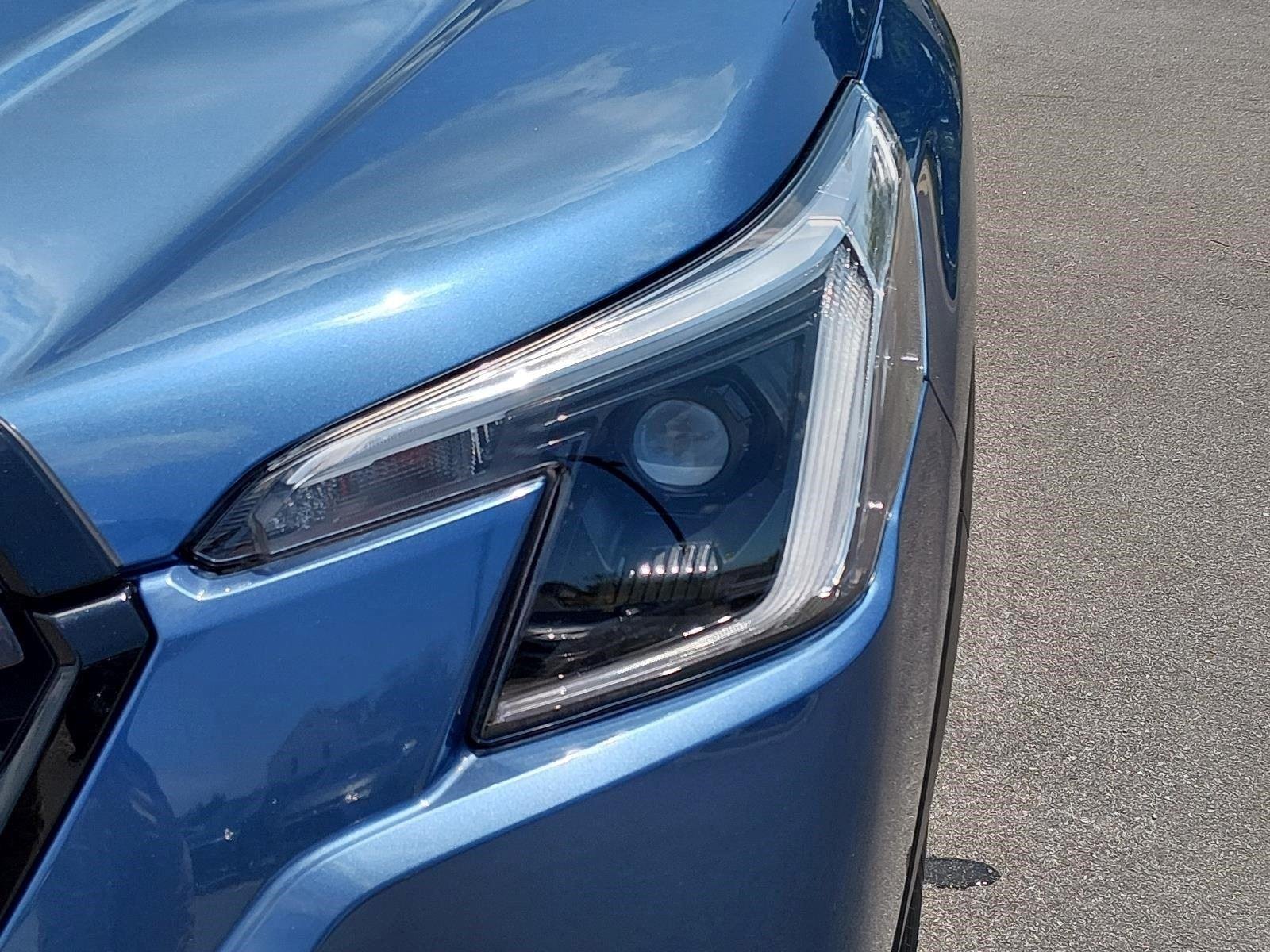 Used 2023 Horizon Blue Pearl Subaru Touring image 10
