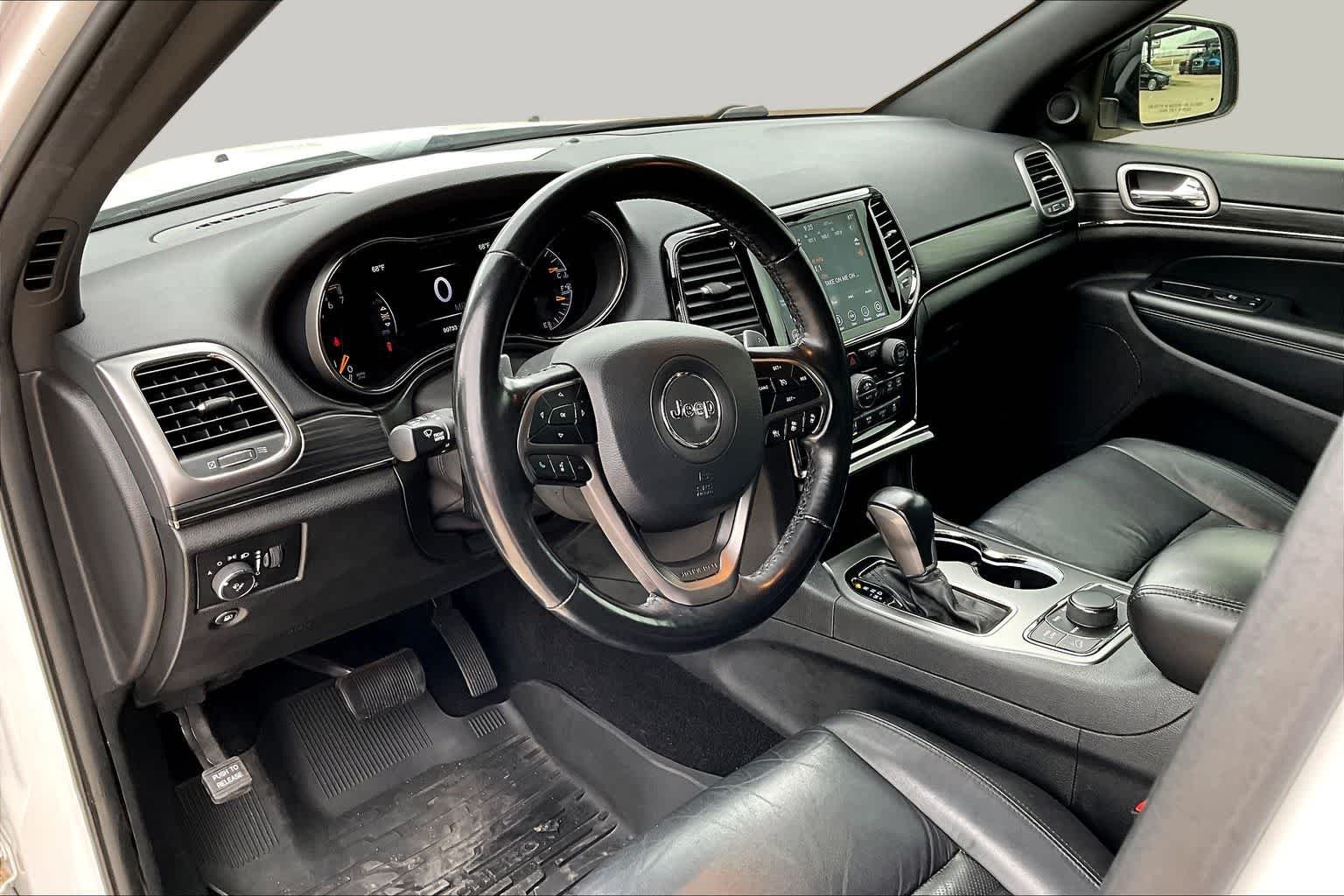 Used 2020 Bright White Clearcoat Jeep Limited X image 18
