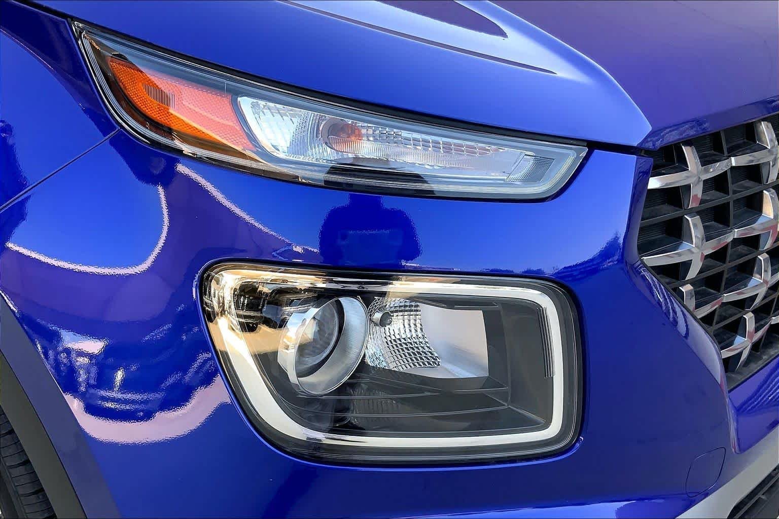 Used 2025 Intense Blue Hyundai SEL image 26