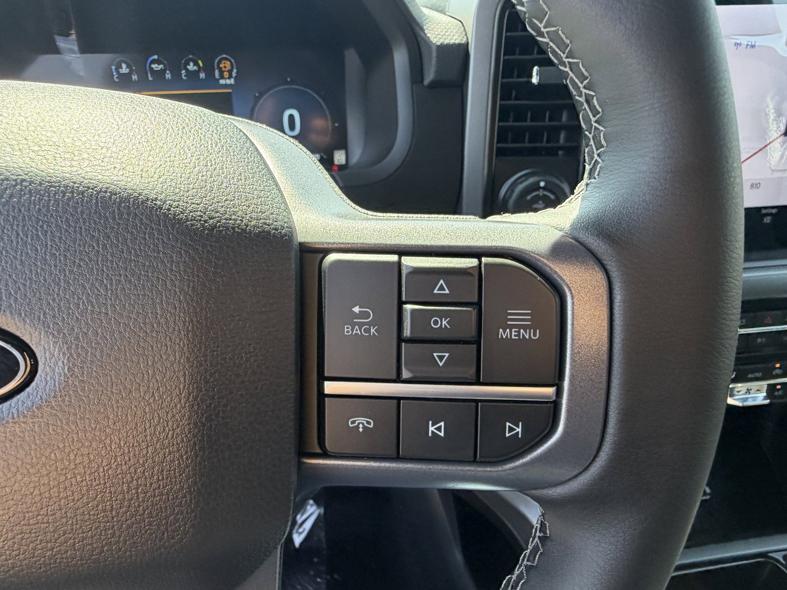 New 2026 Avalanche Ford XLT image 29