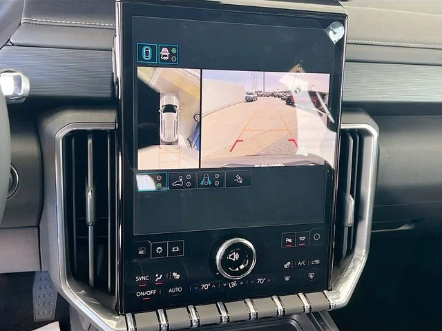 2026 GMC Acadia Elevation - Photo 9