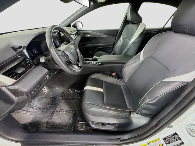 Certified Used 2025 White Toyota SE image 21
