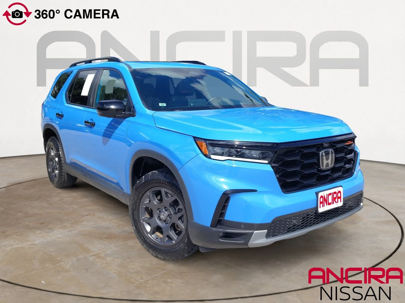 Used 2024 Diffused Sky Pearl Honda TrailSport image 1