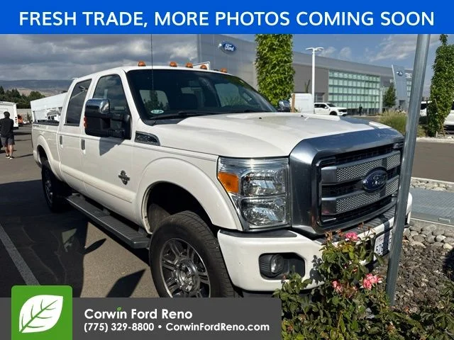 Used 2013 White Platinum Tri-Coat Metallic Ford Platinum image 1