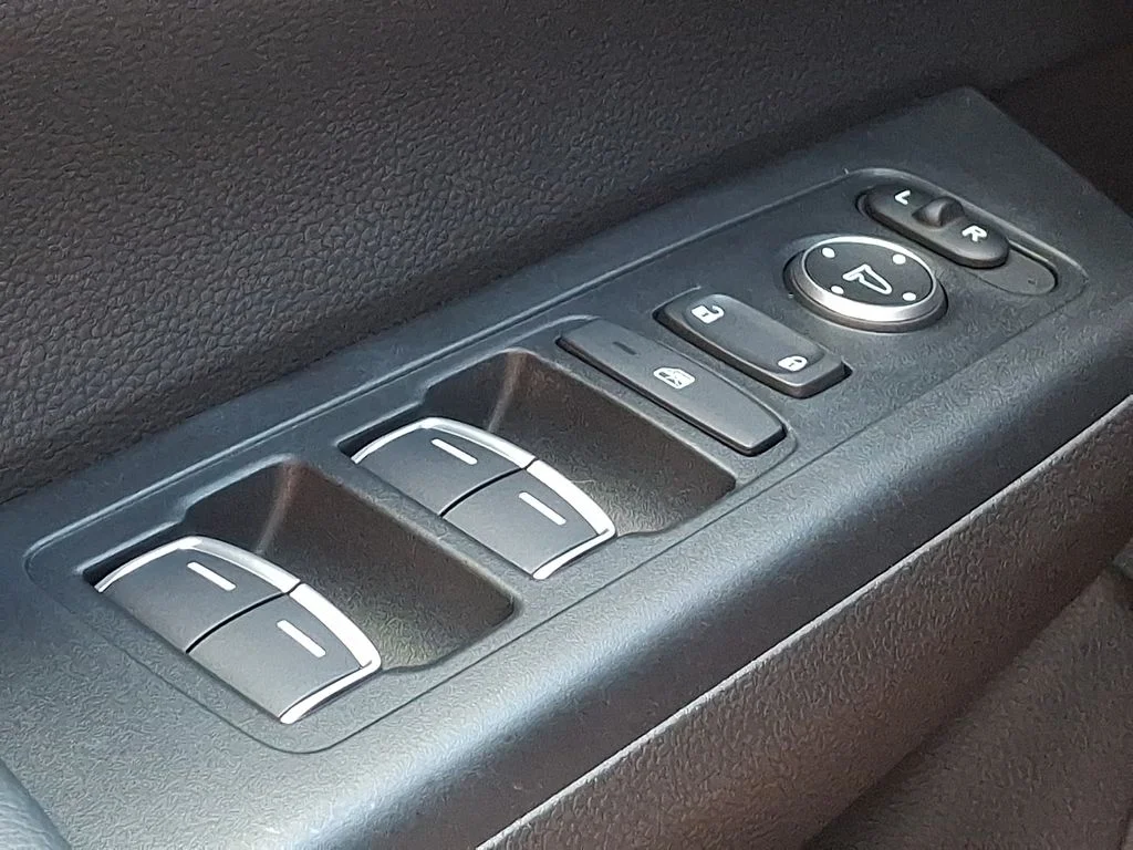 Used 2025 Gray Honda Sport Touring image 25