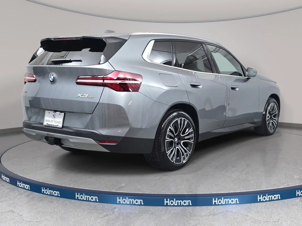 Used 2025 Skyscraper Gray Metallic BMW 30 xDrive image 6