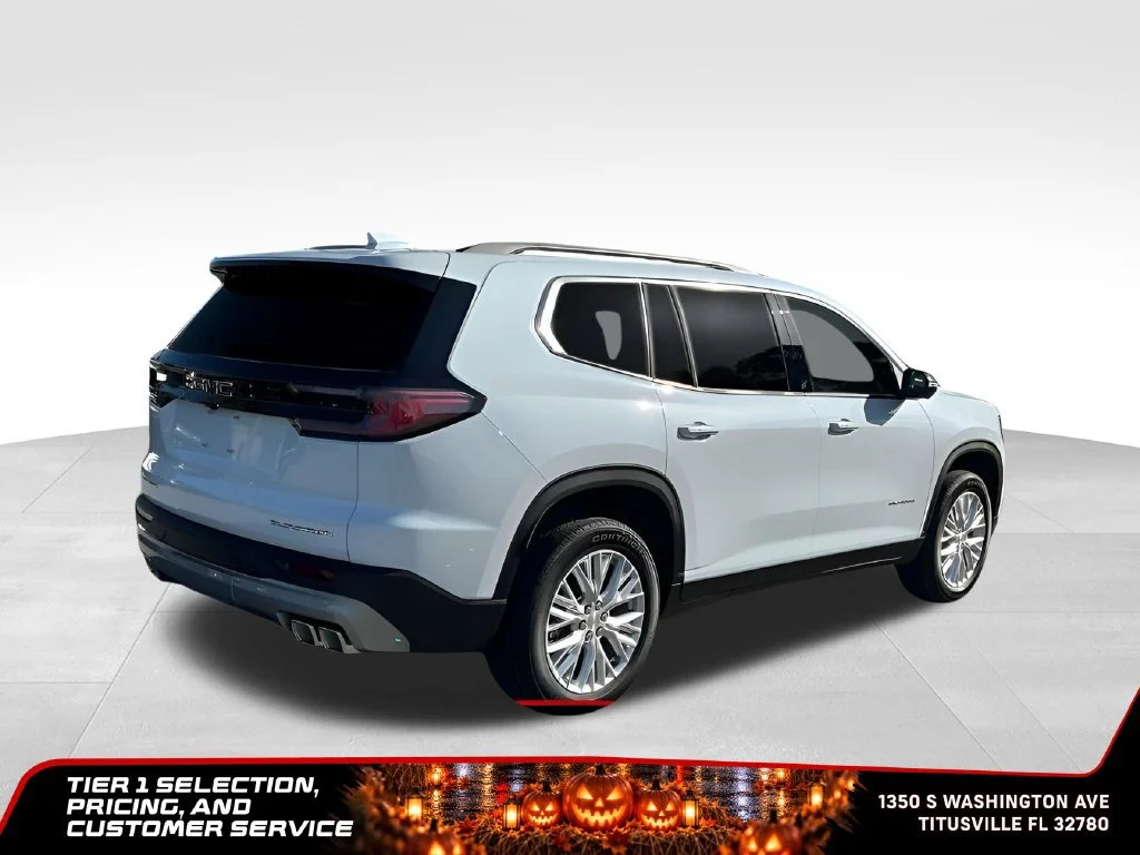 New 2026 Glacier White Tricoat GMC Elevation image 9