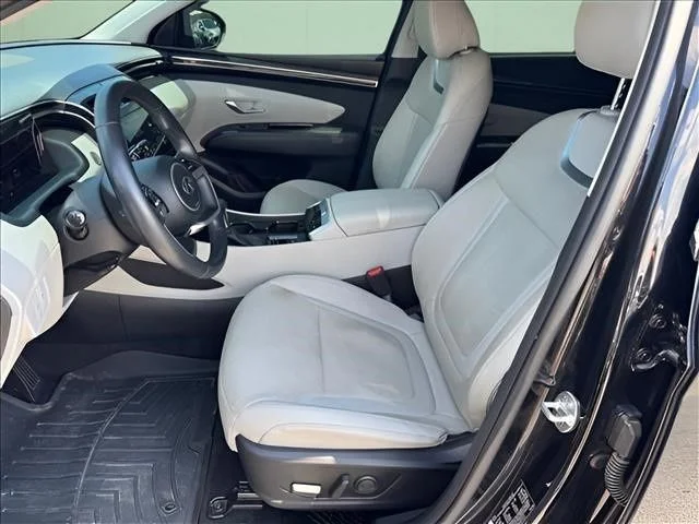 Used 2022 Black Hyundai SEL image 6