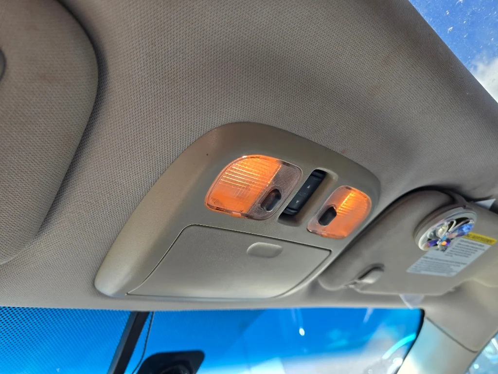 Used 2011 Blue Flame Metallic Ford SPORT image 22