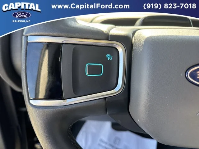 Used 2025 Gray Ford Active image 23