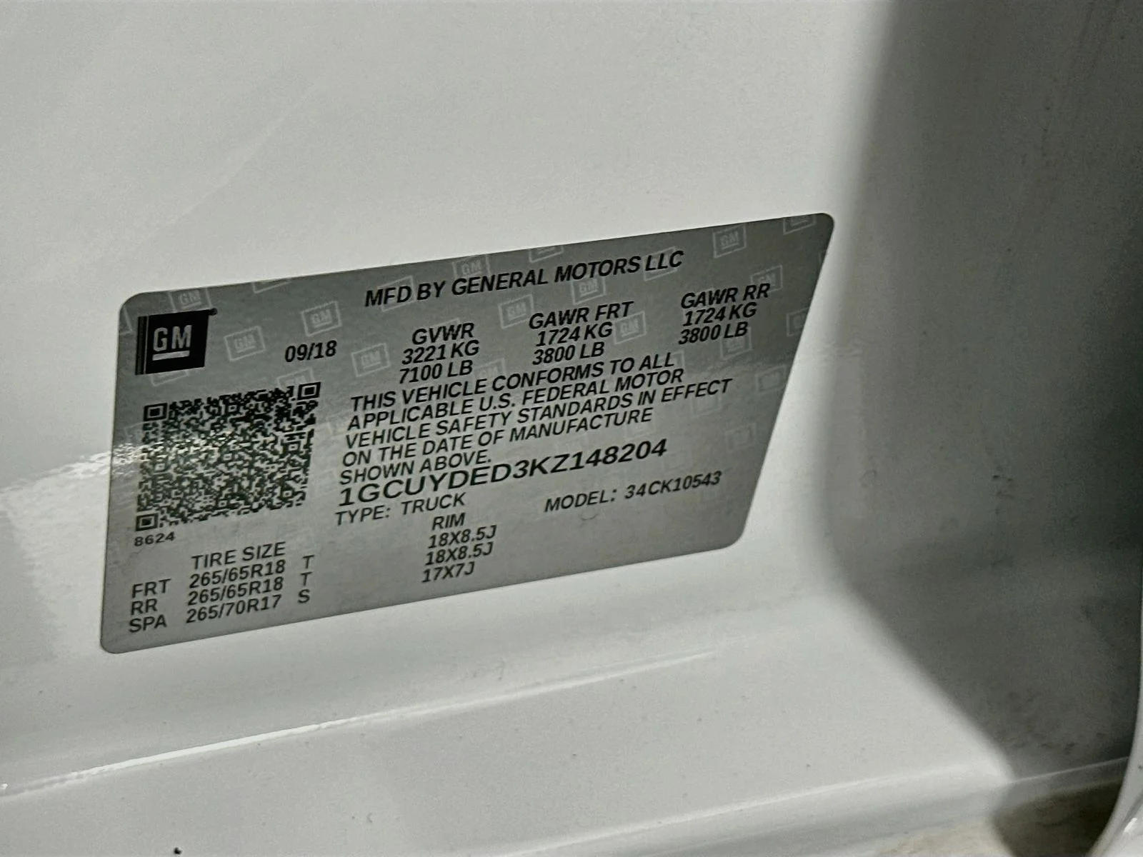 Used 2019 Summit White Chevrolet LT image 33