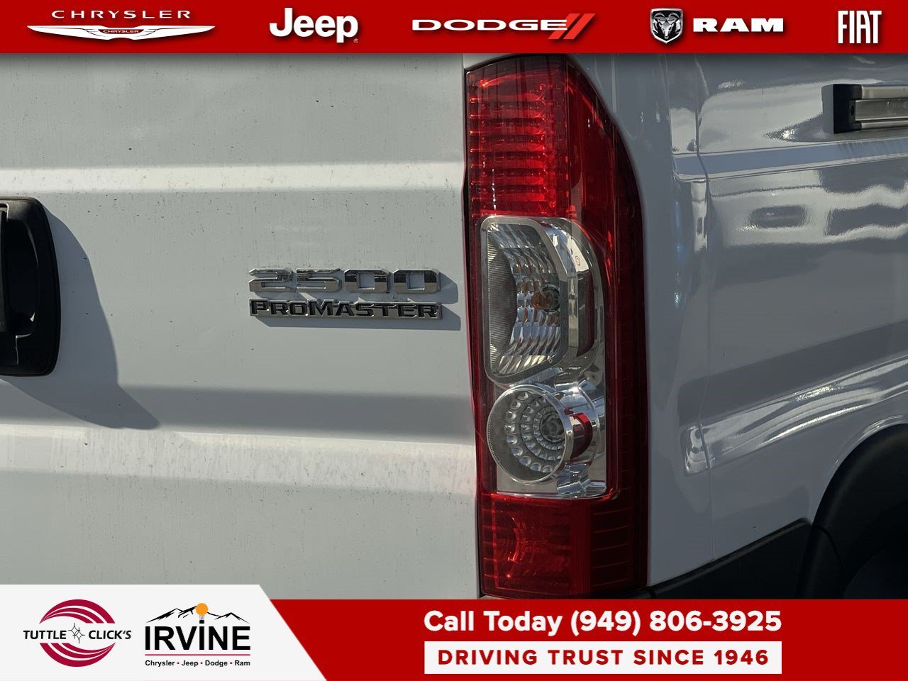 New 2026 Bright White Clear-Coat Exterior Paint RAM Tradesman image 15